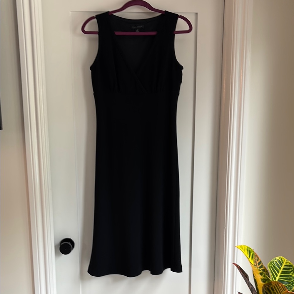 Banana Republic Black Sheath Midi Dress V-Neck